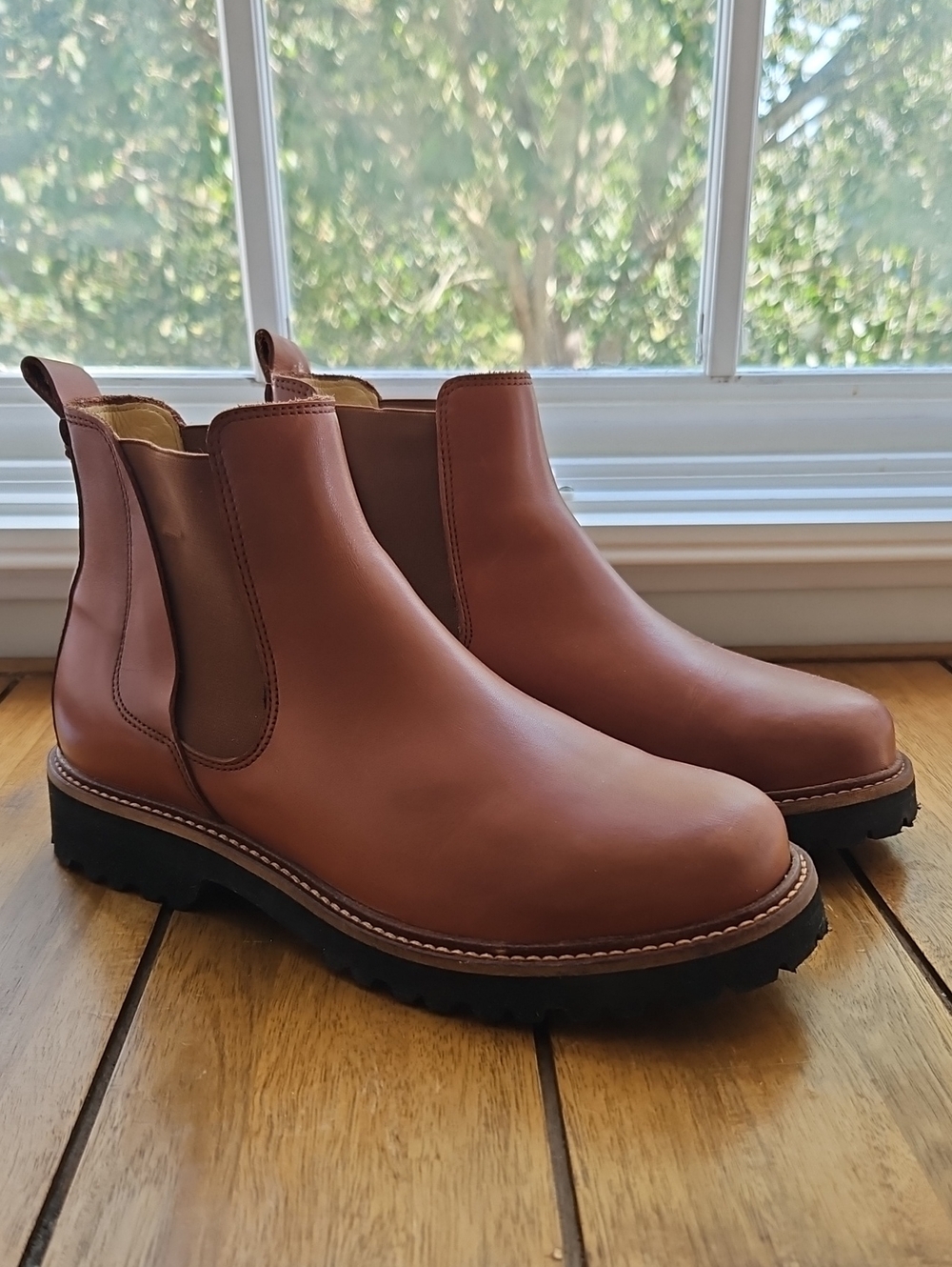 Samuel Hubbard Women's 24 SEVEN Premium Leather Chelsea Boots - Size 6.5